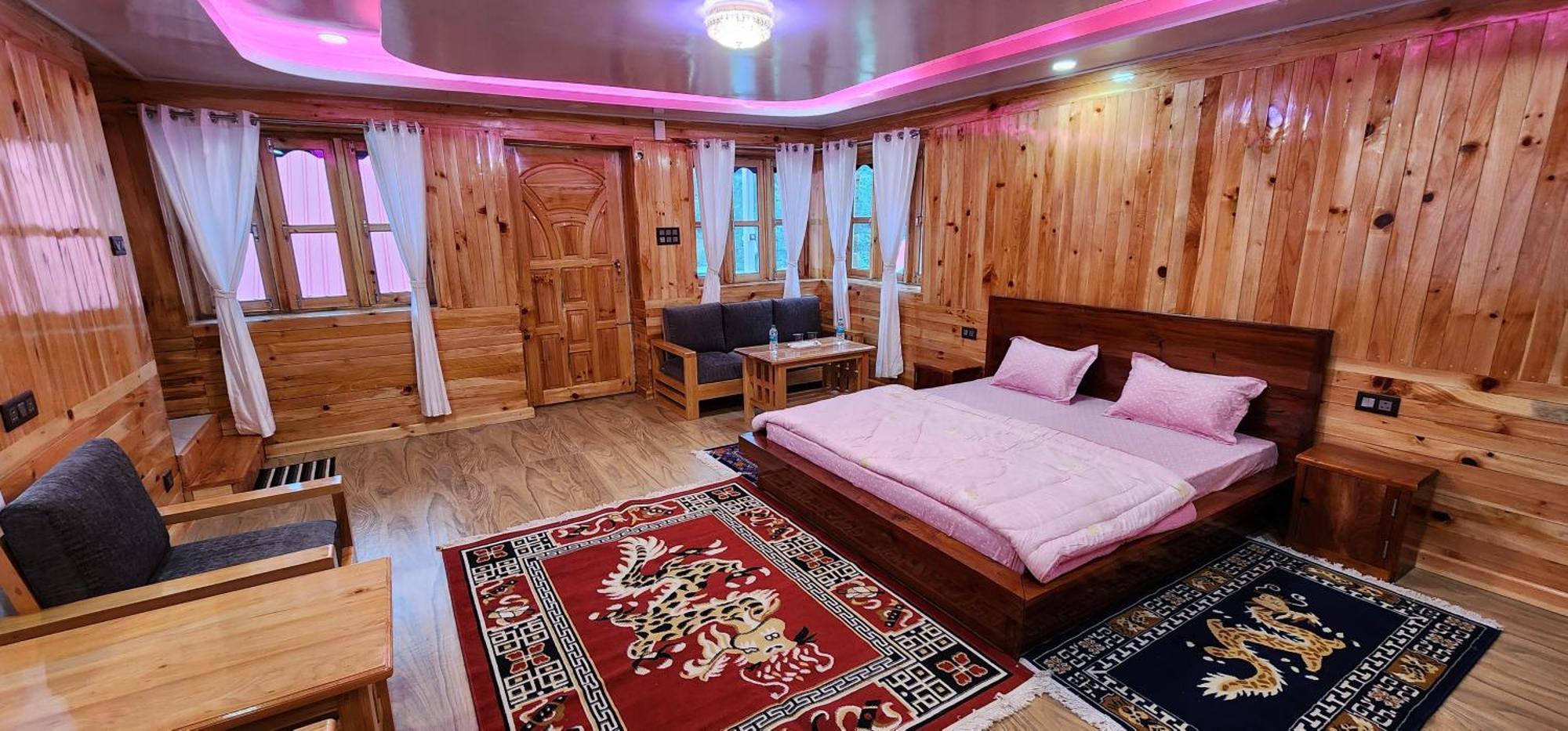 Brokpa Estate Apartment Dirang Bagian luar foto